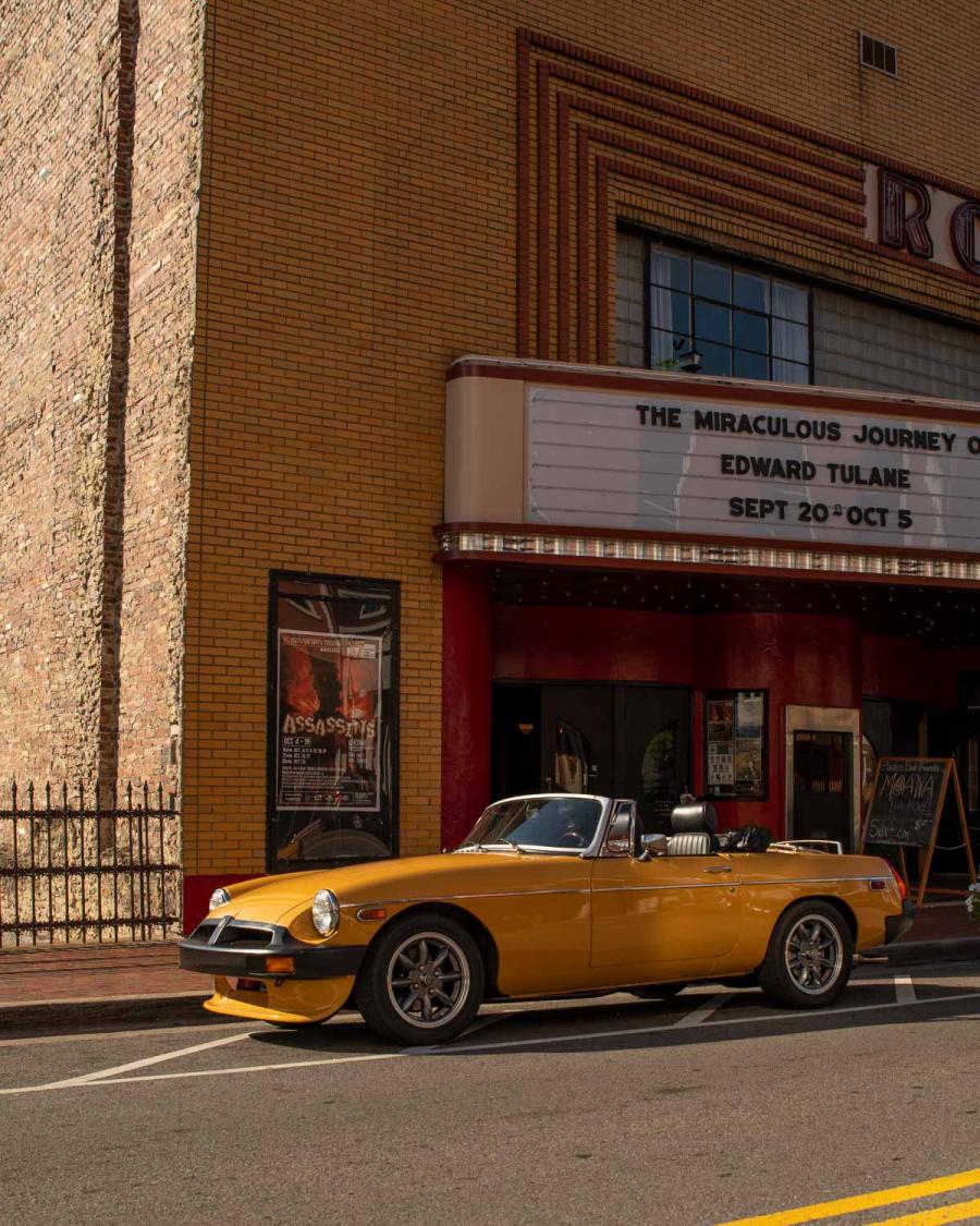  MGB Roadster 5-Speed 1977 года  (фото 14 из 72)